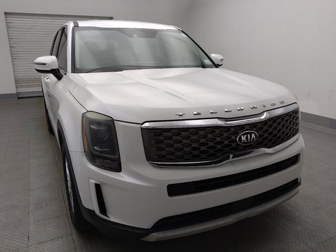 Used 2020 Kia Telluride LX FWD image 14