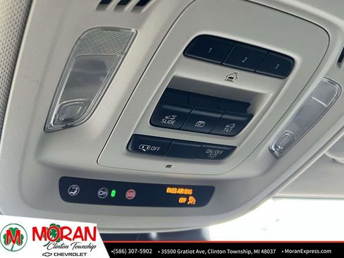 Certified 2023 Buick Envision Avenir image 30