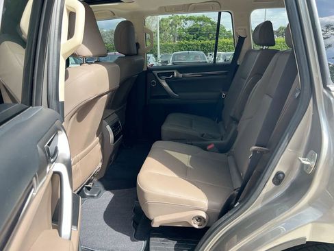 Certified 2023 Lexus GX 460 Premium w/ Accessory Package AWD/4WD image 20