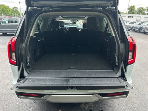 Used 2025 Ford Expedition Max Platinum AWD/4WD image 27