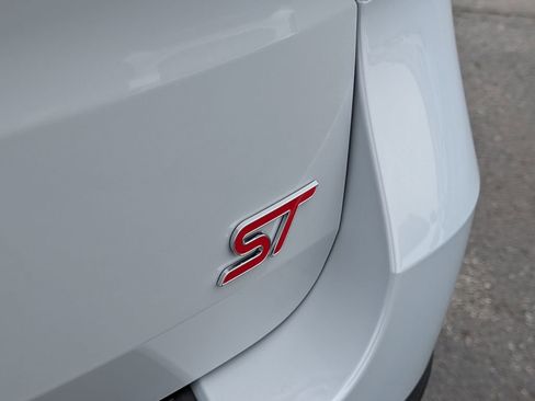 New 2026 Ford Explorer ST AWD/4WD image 19
