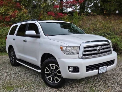 Used 2013 Toyota Sequoia Limited image 8