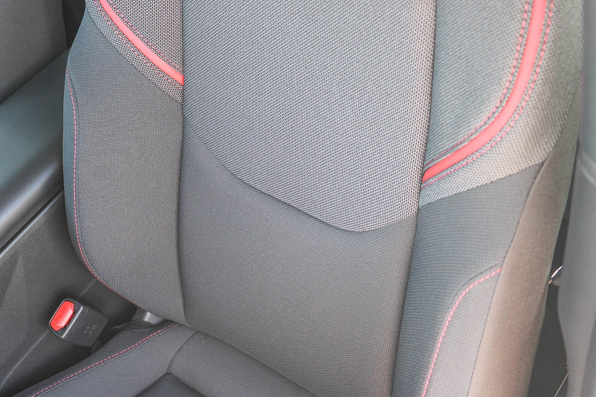New 2027 Toyota Prius Plug-In Hybrid FWD image 25