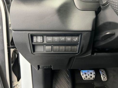 Used 2024 Toyota Tundra Limited image 26