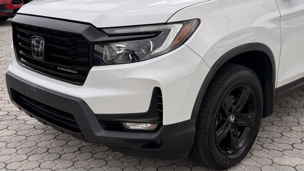 Certified 2023 Honda Ridgeline Black Edition image 16