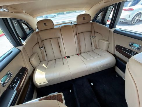 Used 2020 Rolls-Royce Phantom Extended Wheelbase RWD image 33