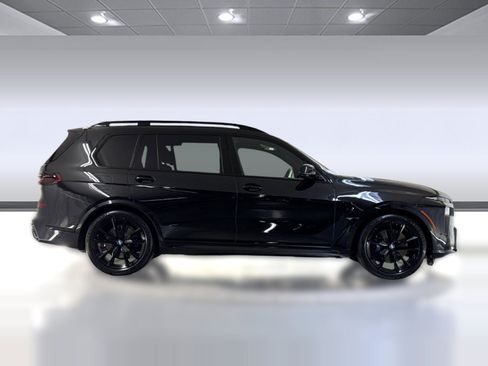 Used 2024 BMW X7 xDrive40i w/ M Sport Package AWD/4WD image 7