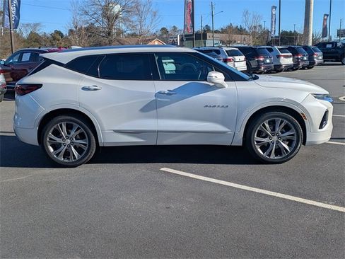 Used 2021 Chevrolet Blazer Premier w/ Driver Confidence II Package image 3