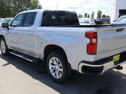 Certified 2021 Chevrolet Silverado 1500 LTZ AWD/4WD image 5