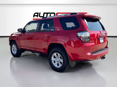 Used 2024 Toyota 4Runner SR5 RWD image 5