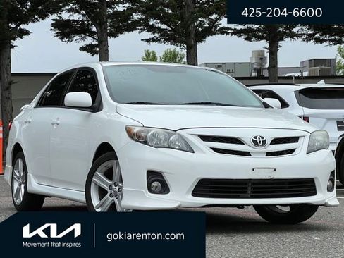 Used 2013 Toyota Corolla S w/ Premium Pkg FWD image 1