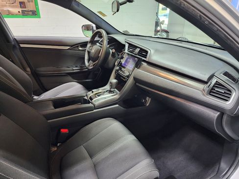 Used 2018 Honda Civic EX image 25