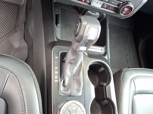 Used 2025 Ford Bronco Outer Banks image 18