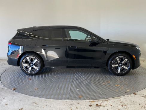 New 2026 BMW iX xDrive45 image 7