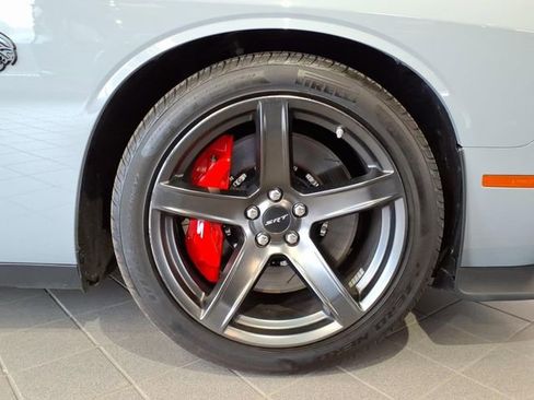 Used 2022 Dodge Challenger SRT Hellcat Redeye RWD image 6