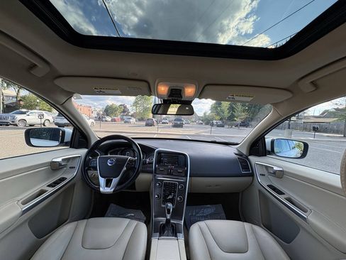 Used 2015 Volvo XC60 T6 Premier Plus AWD/4WD image 22