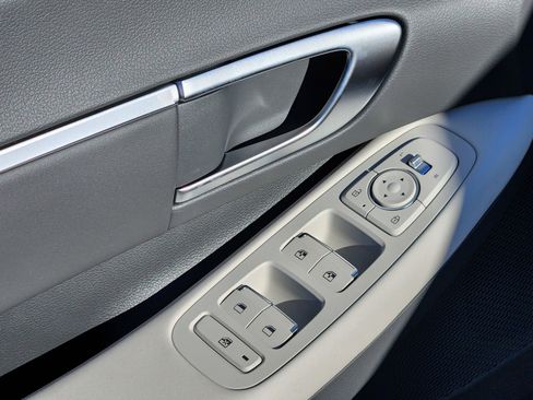 New 2025 Hyundai Sonata SEL image 22