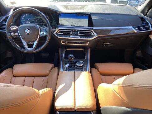 Certified 2022 BMW X5 xDrive40i w/ Parking Assistance Package image 12