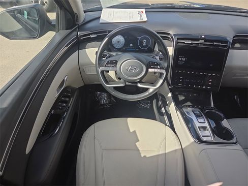 Used 2024 Hyundai Tucson Limited image 18