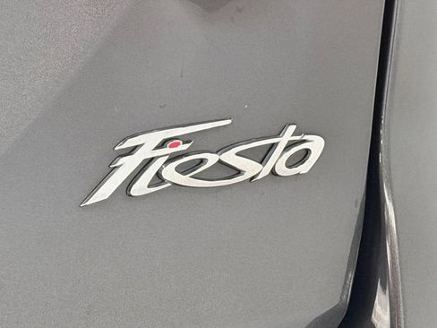 Used 2019 Ford Fiesta SE w/ Equipment Group 201A FWD image 6