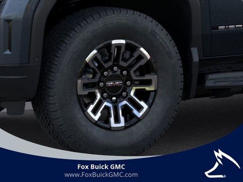 Used 2026 GMC Sierra EV Elevation AWD/4WD image 9