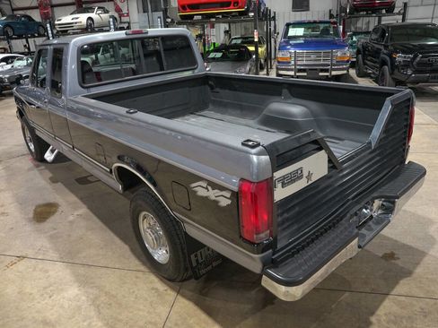 Used 1997 Ford F250 4x4 SuperCab Heavy Duty image 16