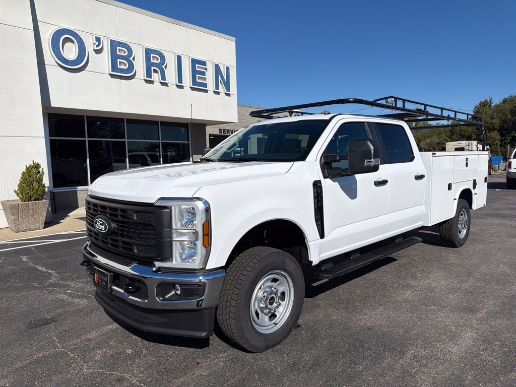 New 2027 Ford F350 XL w/ XL Chrome Package AWD/4WD image 1