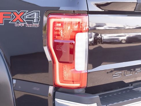 Used 2019 Ford F350 Lariat w/ Lariat Ultimate Package AWD/4WD image 24
