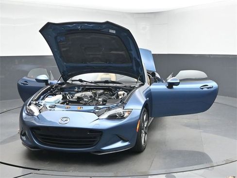 Used 2019 MAZDA MX-5 Miata Grand Touring image 45