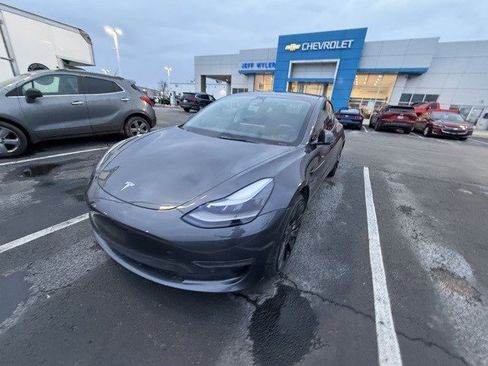 Used 2022 Tesla Model 3 Performance image 20