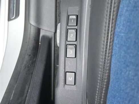 Used 2015 Volvo V60 T5 Premier image 26