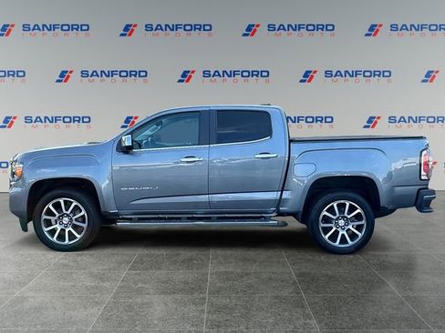 Used 2022 GMC Canyon Denali AWD/4WD image 2