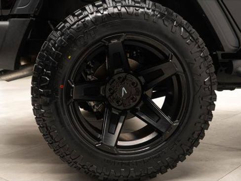 Used 2026 Jeep Wrangler Unlimited Sport AWD/4WD image 25