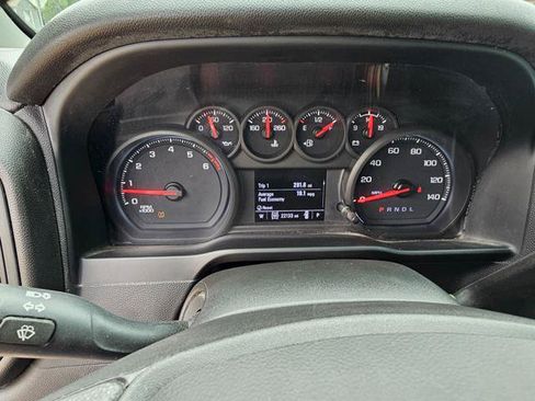 Used 2022 Chevrolet Silverado 2500 Custom w/ Custom Value Package AWD/4WD image 12