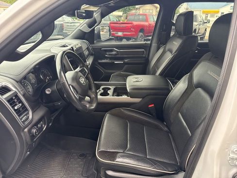 Used 2023 RAM 1500 Laramie AWD/4WD image 12