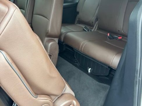 Used 2025 Honda Odyssey Touring image 16