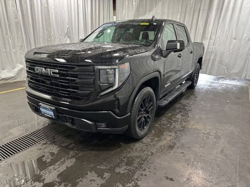 Certified 2023 GMC Sierra 1500 Elevation w/ Elevation Premium Package image 6