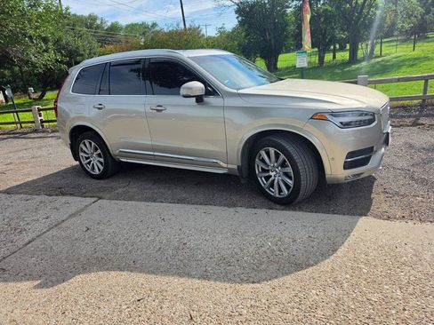 Used 2016 Volvo XC90 T6 Inscription w/ Vision Package AWD/4WD image 6