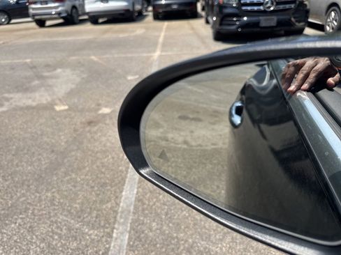Used 2024 Mercedes-Benz CLE 300 4MATIC Cabriolet image 12