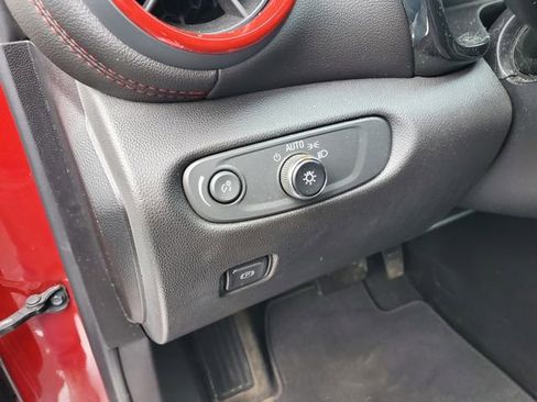 Used 2022 Chevrolet Blazer RS image 21