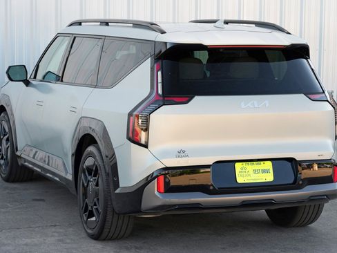 Used 2024 Kia EV9 GT-Line image 54