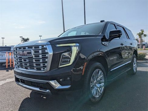 Used 2025 GMC Yukon Denali image 8