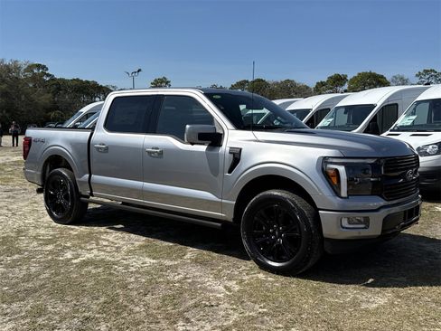 New 2025 Ford F150 Platinum image 2