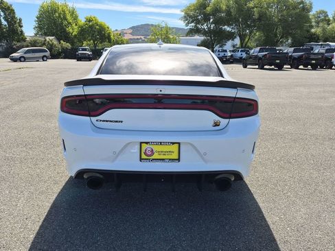 Used 2021 Dodge Charger Scat Pack w/ Plus Group RWD image 4