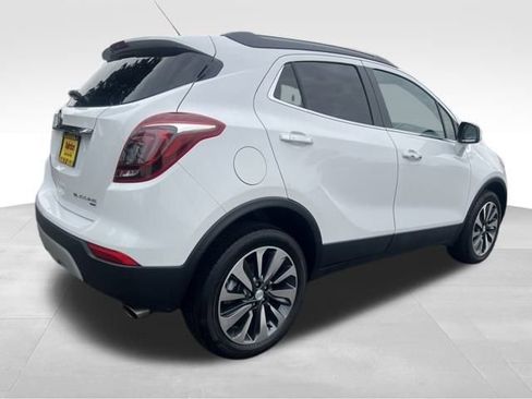 Used 2022 Buick Encore Preferred w/ Safety Package image 9