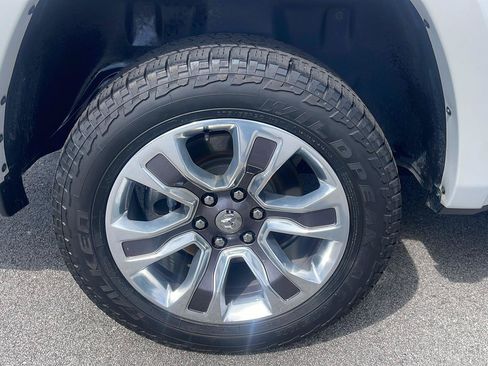 Used 2023 RAM 1500 Limited AWD/4WD image 13