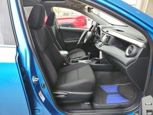 Certified 2018 Toyota RAV4 XLE image 23