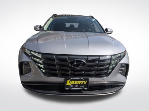 Certified 2022 Hyundai Tucson Limited w/ Cargo Package AWD/4WD image 9