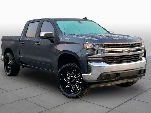 Used 2021 Chevrolet Silverado 1500 LT RWD image 3