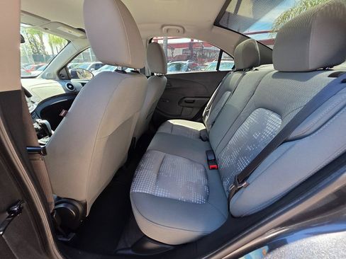 Used 2018 Chevrolet Sonic LS FWD image 17